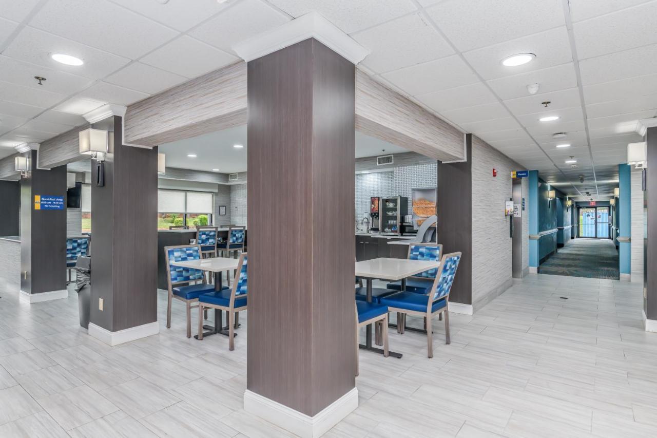 Days Inn & Suites By Wyndham Prattville-Montgomery Εξωτερικό φωτογραφία