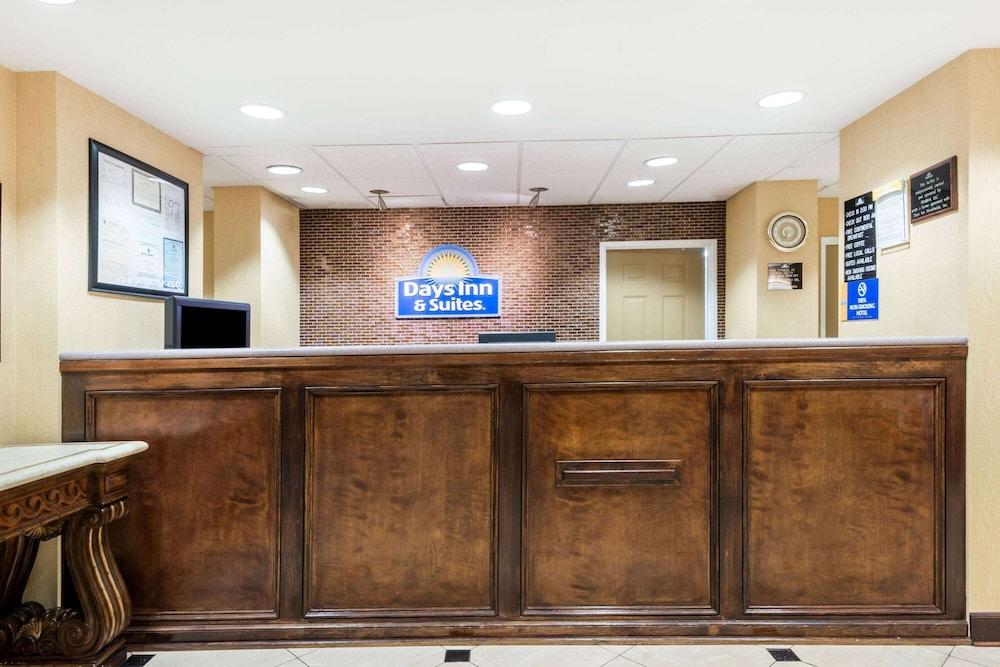 Days Inn & Suites By Wyndham Prattville-Montgomery Εξωτερικό φωτογραφία