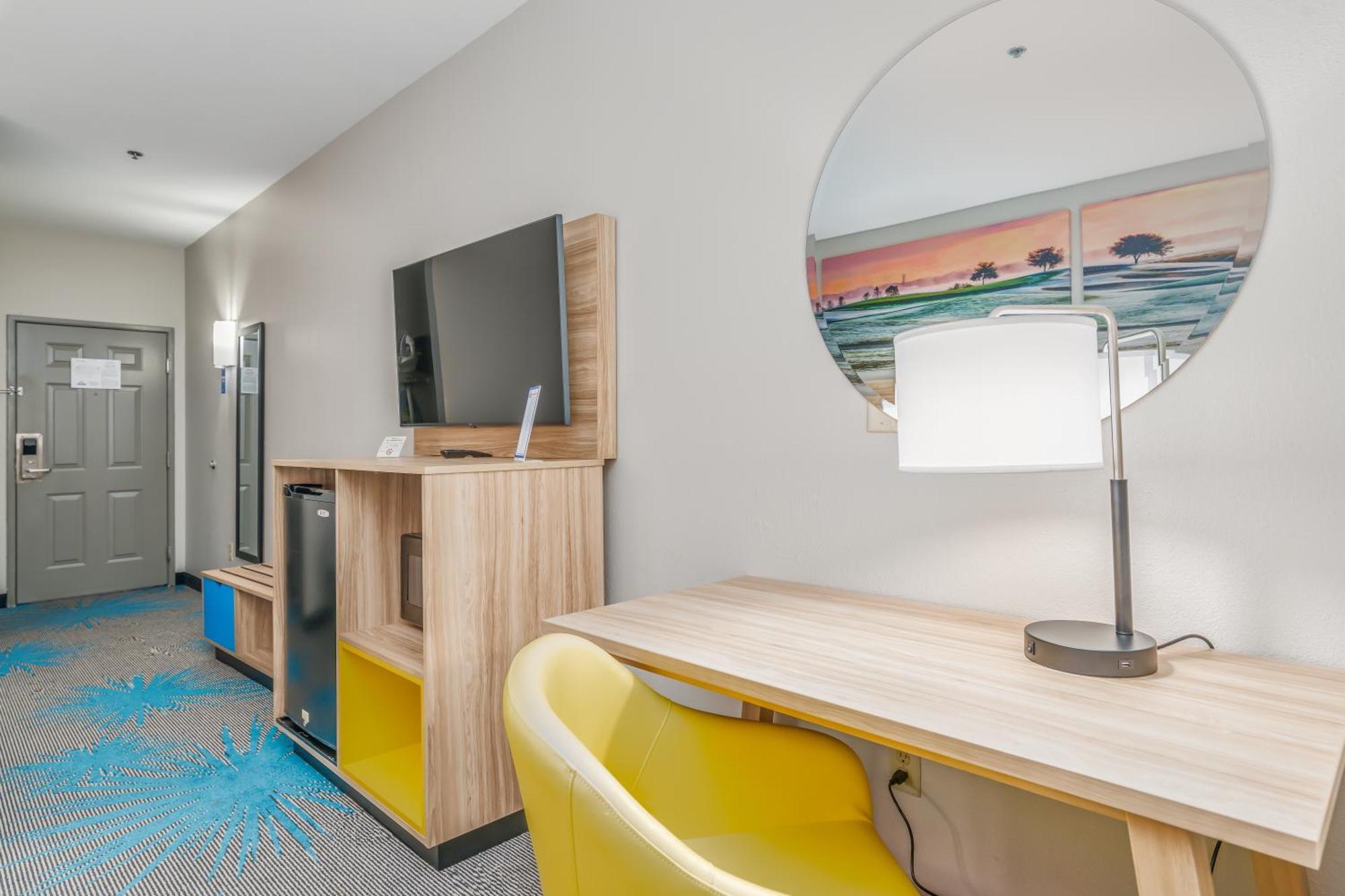 Days Inn & Suites By Wyndham Prattville-Montgomery Εξωτερικό φωτογραφία