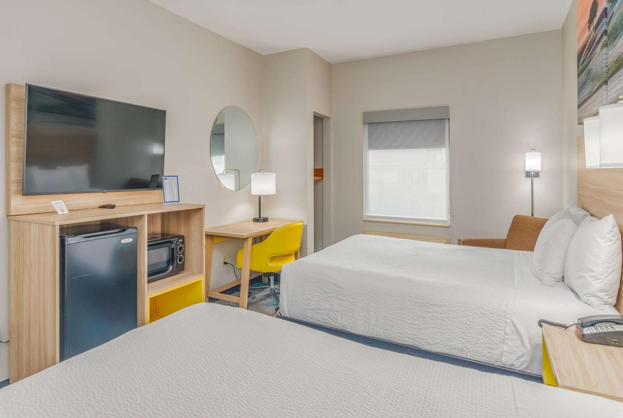 Days Inn & Suites By Wyndham Prattville-Montgomery Εξωτερικό φωτογραφία
