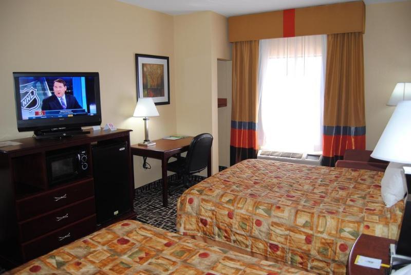 Days Inn & Suites By Wyndham Prattville-Montgomery Εξωτερικό φωτογραφία